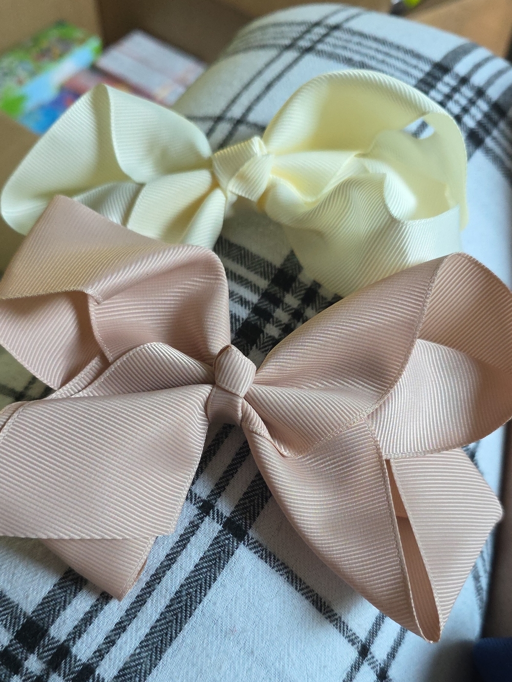 Girls Large Bow Hair Clips – Cream and Light Peach